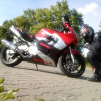 Łukasz Lisiecki (djlisek16)