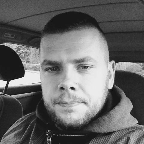 pawel183  (pawel183)
