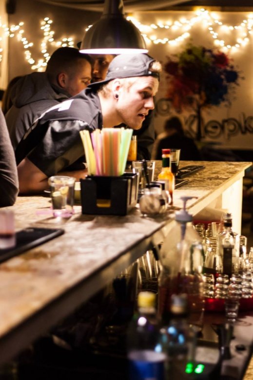 Bartosz.wegrzyn  (Bartosz.wegrzyn)