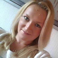 Karolina Swieconek (KarolinaSwieconek)