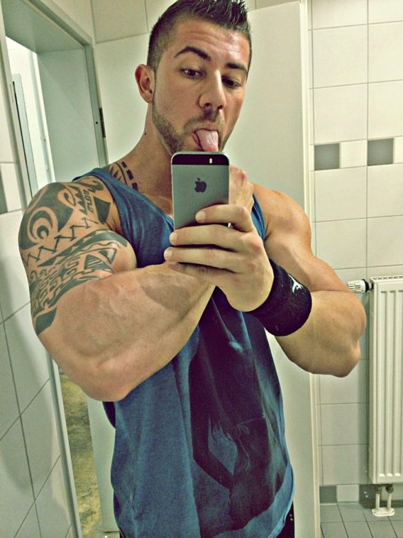Fabiannn  (Fabiannn)