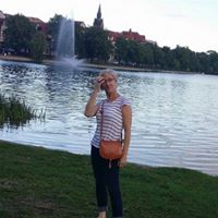 Basia Bożewicz (BasiaBozewicz)