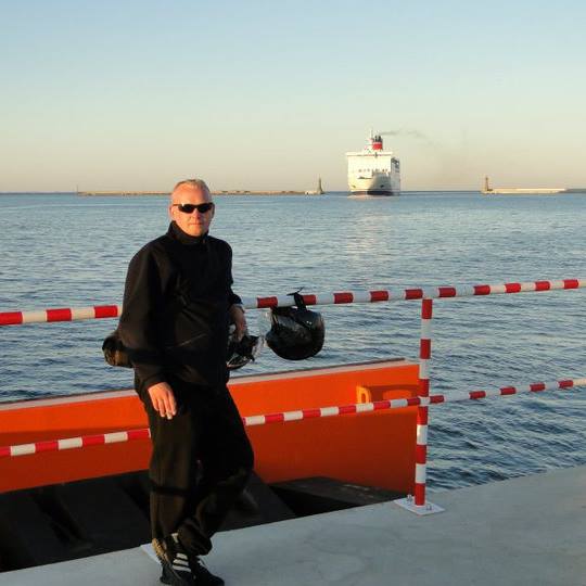 Piotr Grzegorz Ochtera (piotrochtera), dal, puck