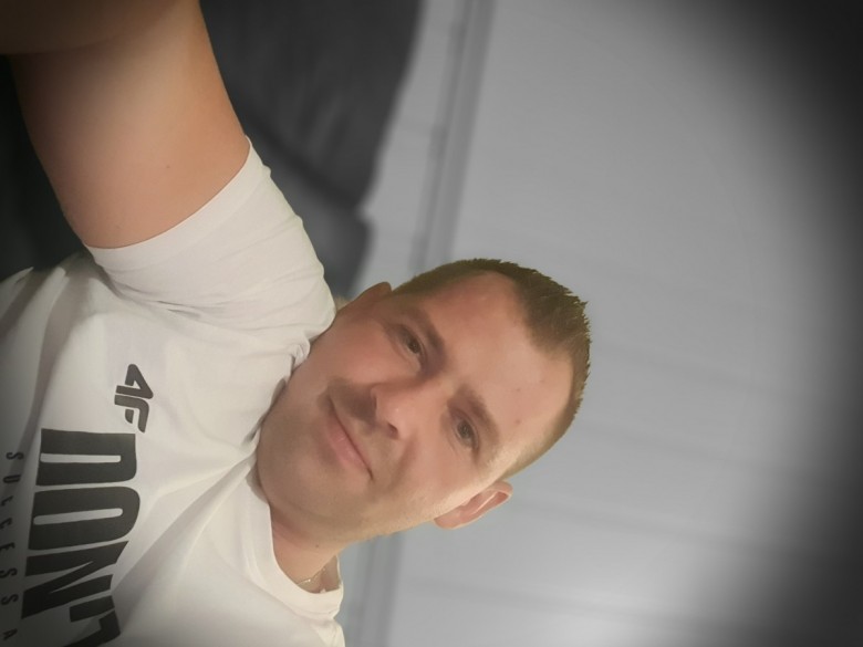 Bartosz Witek (BartoszWitek), Mjøndalen, Gross Born