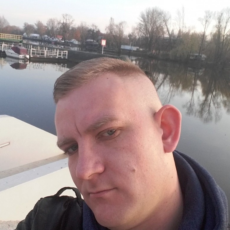 Damian Cichocki (DamianCichocki)