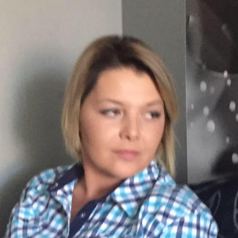 Anna Golara (AnnaGolara)