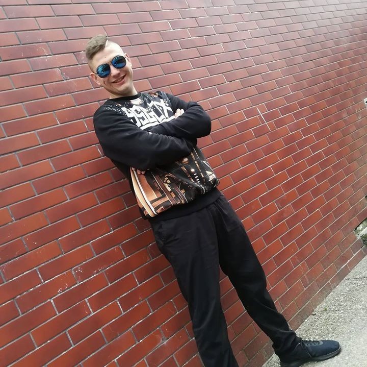Mistrzu_19 (Mistrzu_19 Fajfer)
