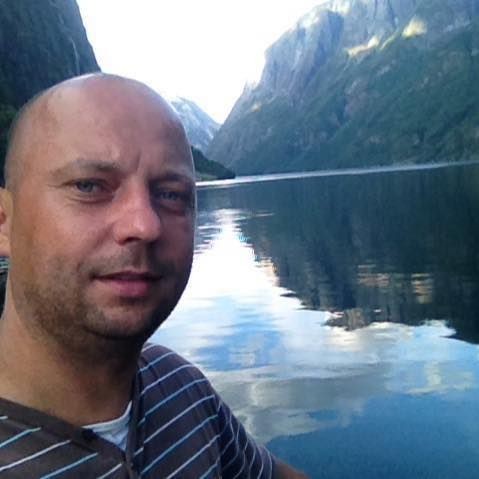 Piotr Szydlowski (PiotrSzydlowski)