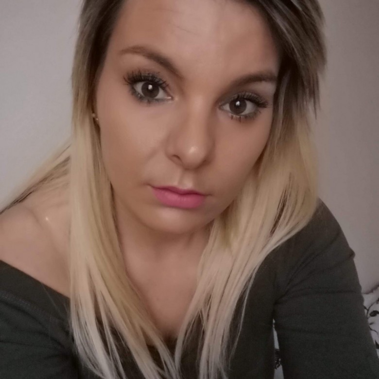 Kasia Kulas (KasiaKulas)