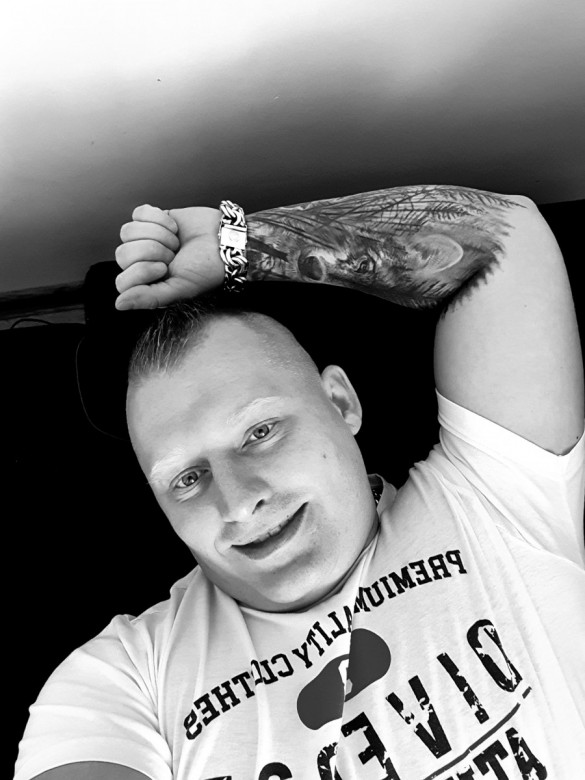 Artur Kolecki  (Artur Kolecki)