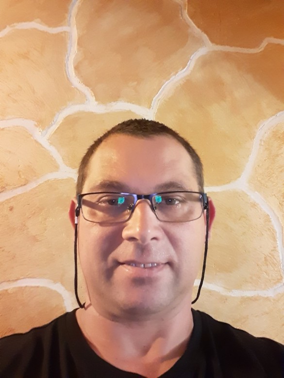 Dominik80  (Dominik80)