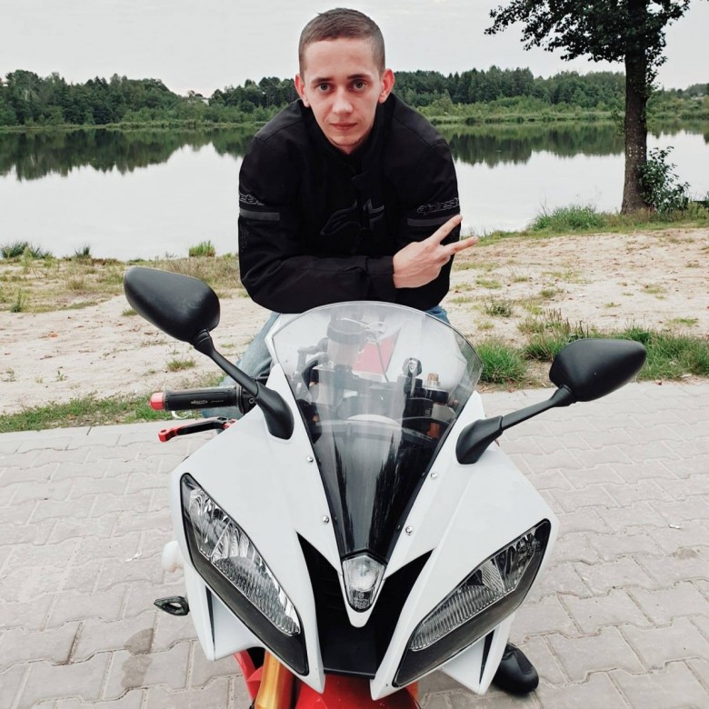 Mateusz Rozi Stępień (MateuszRoziStepien)