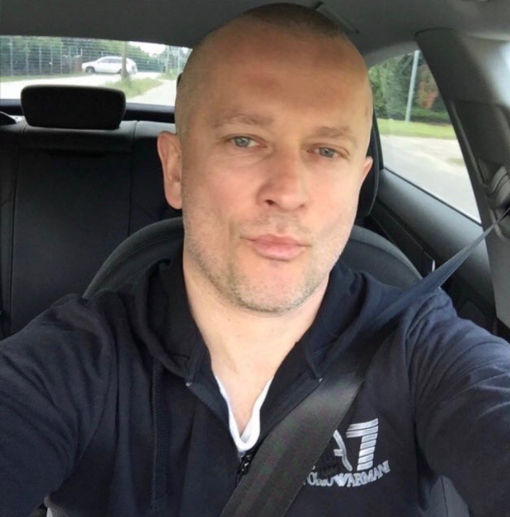 KrzysztofMS  (KrzysztofMS)