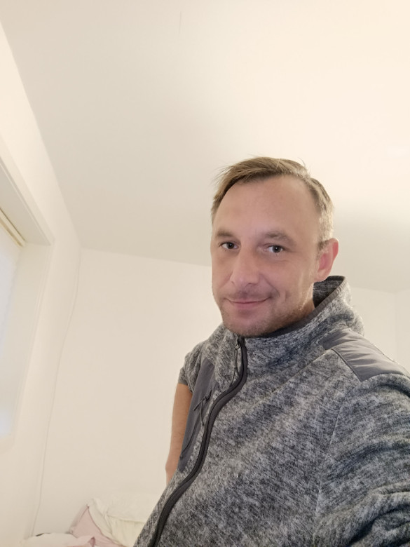 grafik22 Hutnik (grafik22), Skjeberg, Łuków