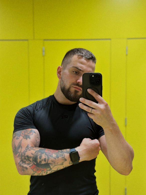 MateuszHaugesund  (MateuszHaugesund)