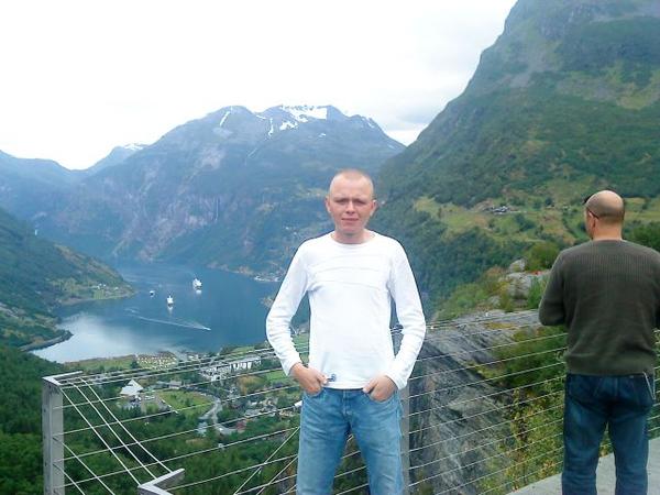 zbigniew cichowski (korwa), stavanger, chojna