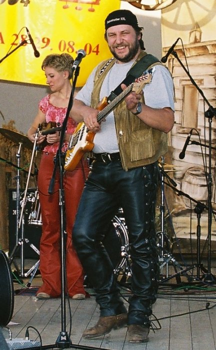 Robert Rybczyński (htbrother), Bodo, Wałbrzych