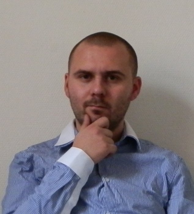 Mariusz Perzyna (lemur), Oslo, Piastów