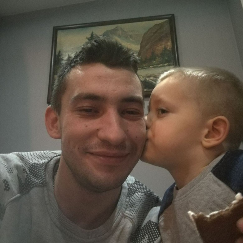 Lukasz Zakowicz (lukaszz17kj), Moss, Zary