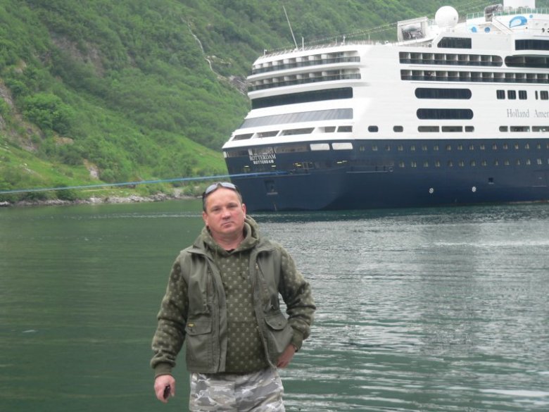 bogumil lazarski (bogumil2212), alesund, mirsk