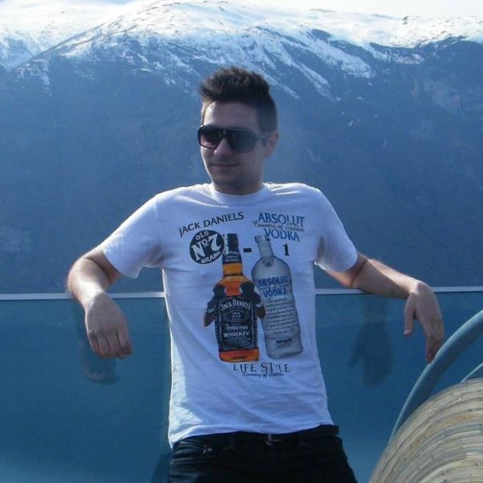 Kuba Stolarek (KubaStolarek)