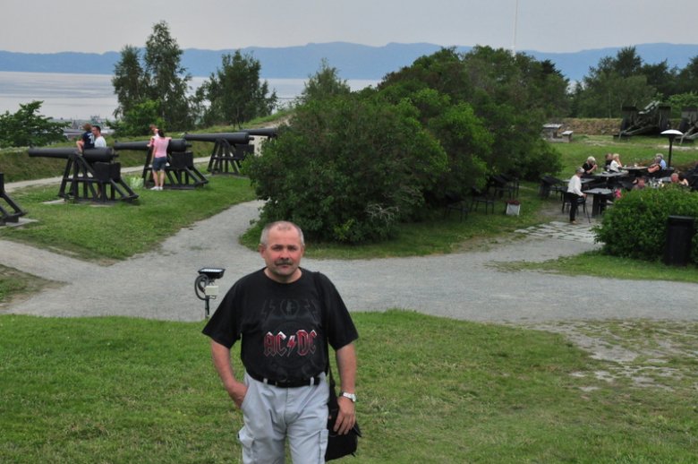 KRIS1NO (KRZYSZTOF WOJTYLKO)