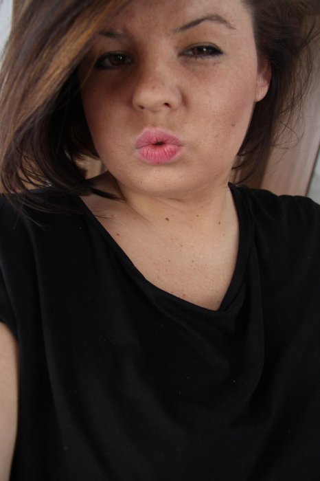 Izzz Kowalska (Beza), Warszawa