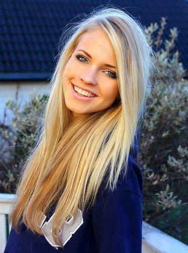 Nadiaaa22 (Nadia Hubrova)