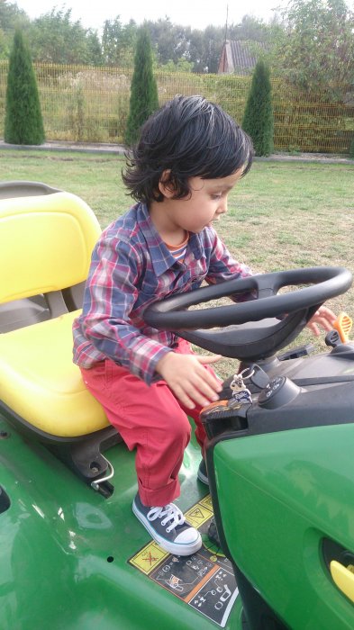 akrita sharma (imakrita)