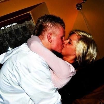 megi J..... (megi), OSlo, Warszawa