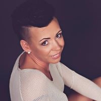 Isiek (Izabella Sieklucka)