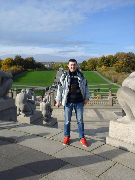 Piotr Piotr (dzudzu5), oslo, brudzew