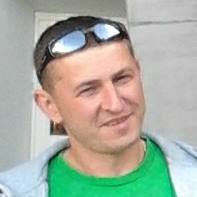 Artur Borowiecki (ArturBorowiecki)