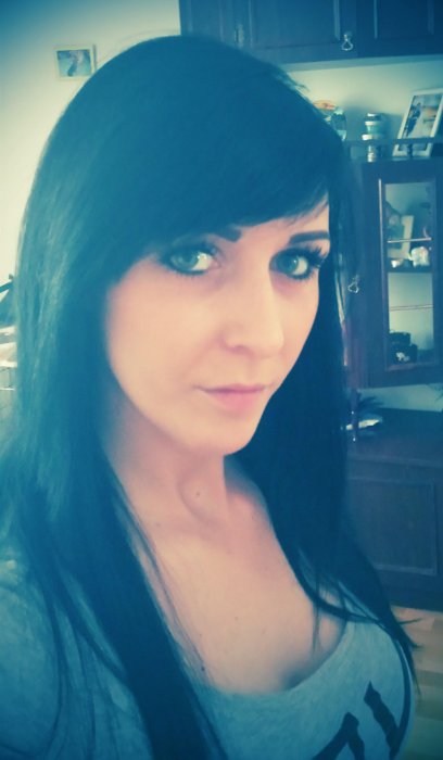 Justina Niewazne (Justina23)
