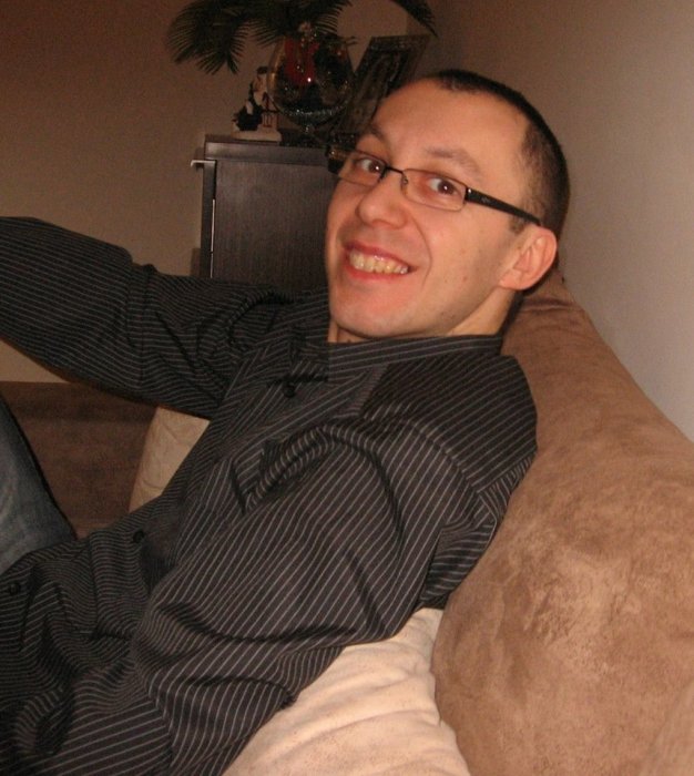Krzysztof Grzegorczyk (medyk), Arnes, Łomża
