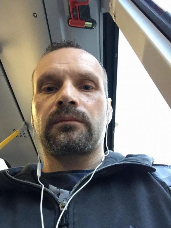 96981619 (Zenon Grzejdak)