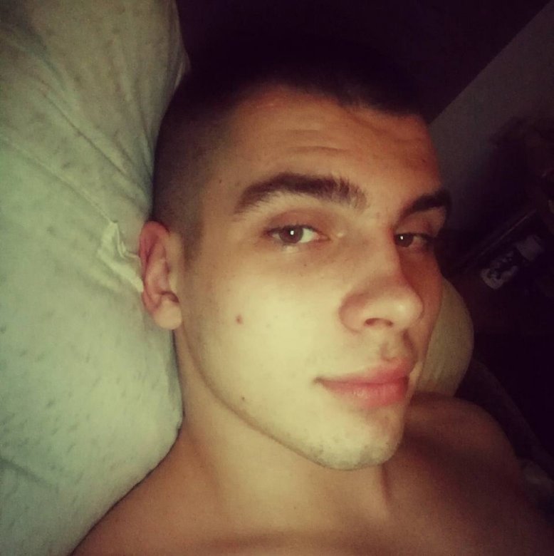 Krystian3i2 (Krystian Pasinski)